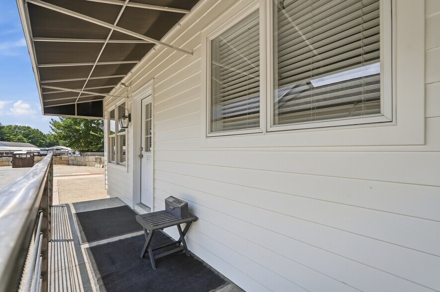 More Photos Of 8177 S Route 48, Maineville Office For Sale