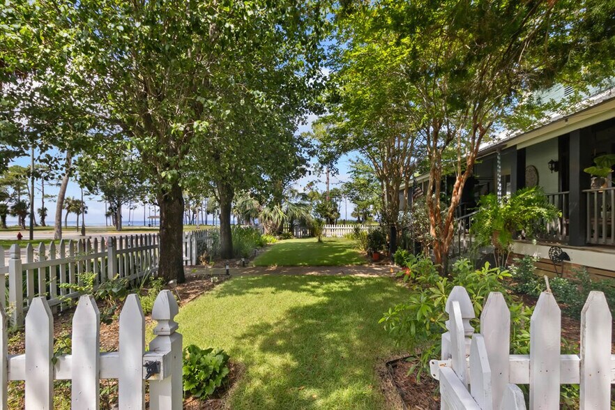 More Photos Of 201 8th St, Port Saint Joe Office Residential For Sale