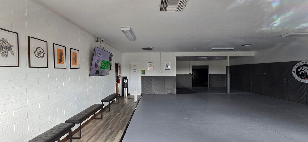 More Photos Of 12702 N Sanders Rd, Marana General Retail For Lease