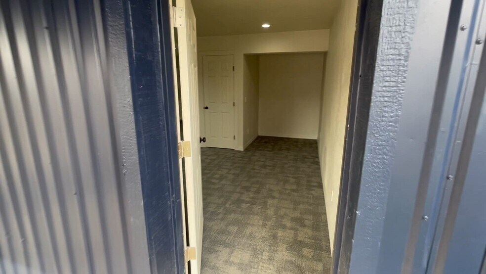 Primary Photo Of 7447 W 78th St, Tulsa Office For Lease