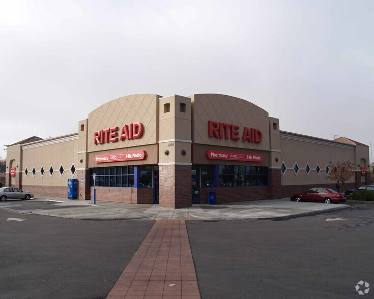 More Photos Of 500 Main St, Livingston Drugstore For Sale