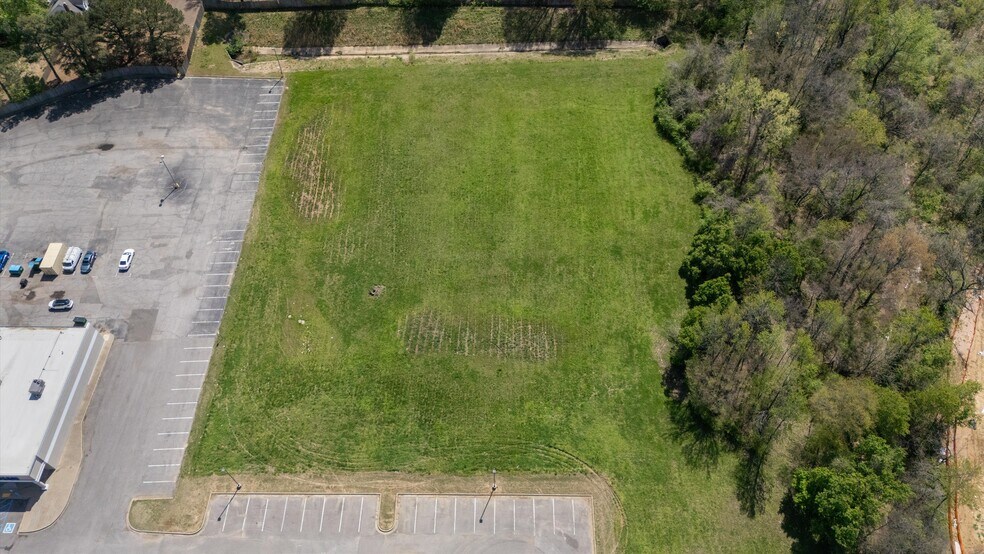 More Photos Of 38 Goodman Rd E, Southaven Land For Sale