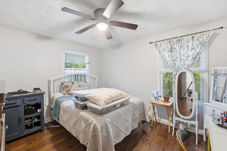 More Photos Of 248 Church St, Pascoag Apartments For Sale