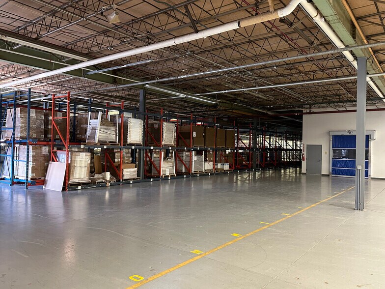 More Photos Of 2572 Brunswick Pike, Lawrenceville Distribution For Lease