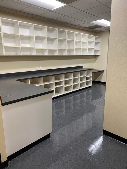 More Photos Of 6715 N Palm Ave, Fresno Office For Lease