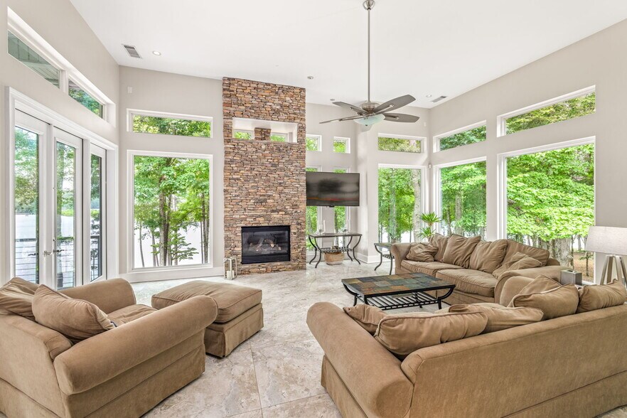 More Photos Of 2200 Martins Ford Rd, Dahlonega Specialty For Sale