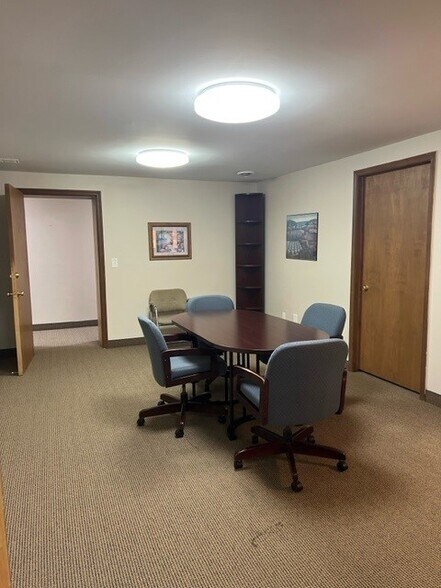 More Photos Of 19650 Harper Ave, Grosse Pointe Woods Medical For Sale