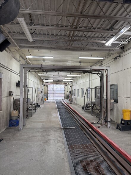 More Photos Of 1215 N Rand Rd, Des Plaines Carwash For Sale