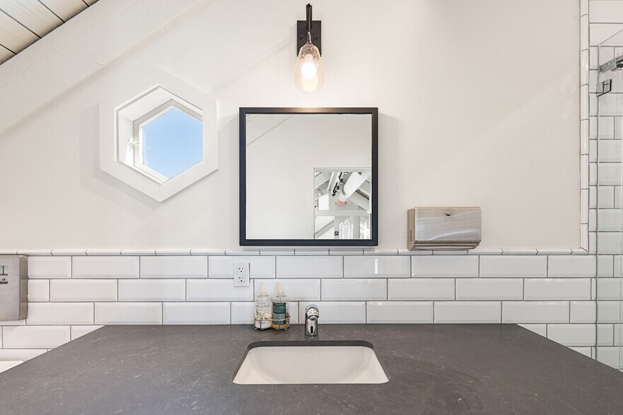 More Photos Of 24532 Del Prado, Dana Point Storefront Retail Office For Lease