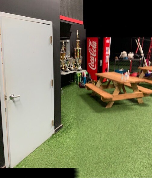 More Photos Of 1060 Union Center Dr, Alpharetta Distribution For Lease