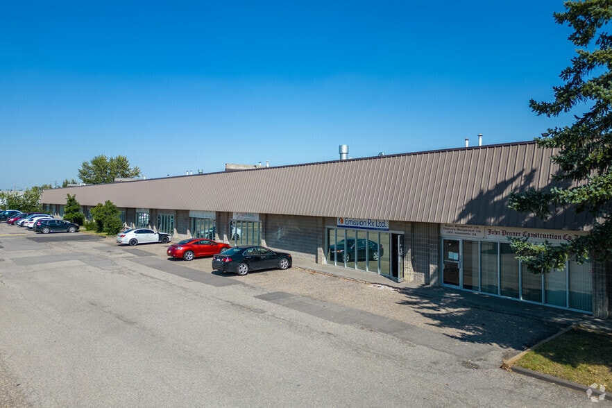 More Photos Of 666 Goddard Ave NE, Calgary Warehouse For Lease