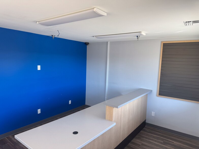 More Photos Of 3042 N Rockwell Ave, Casa Grande Manufacturing For Lease