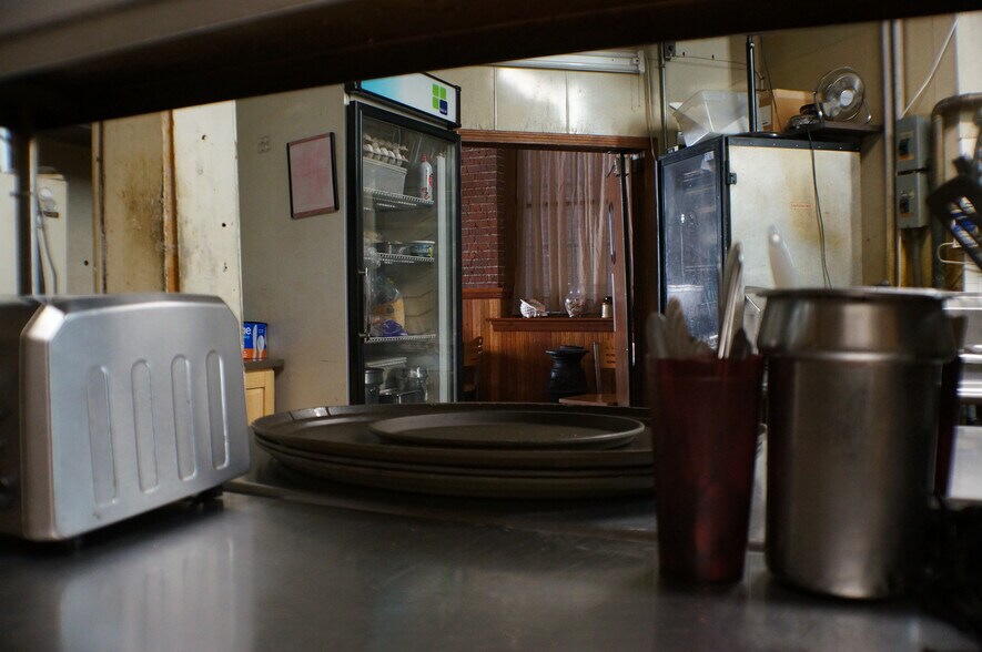 More Photos Of 5-7 S 6th St, New Bedford Restaurant For Sale