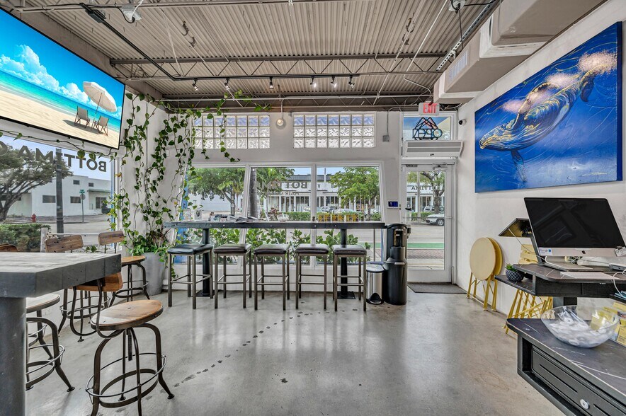 More Photos Of 815 NE 13th St, Fort Lauderdale Freestanding For Sale