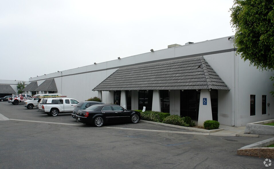 Primary Photo Of 1215 W Pomona Rd, Corona Light Manufacturing For Lease