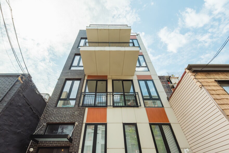 More Photos Of 56 Frost St, Brooklyn Apartments For Sale