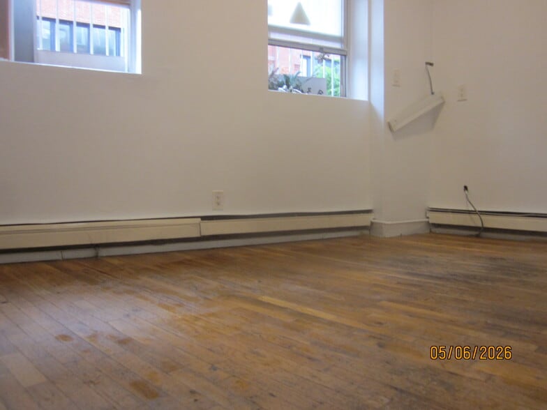 More Photos Of 102 S 6th St, Brooklyn Office For Lease
