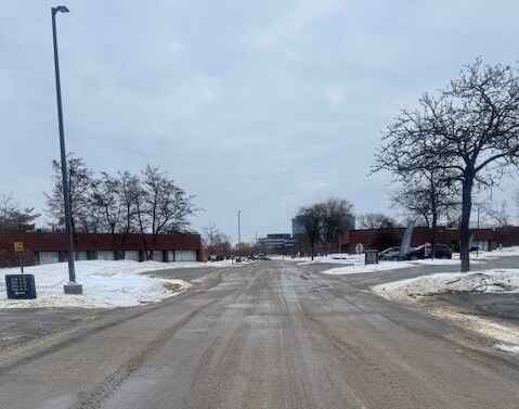 More Photos Of 943 N Plum Grove Rd, Schaumburg Medical For Sale