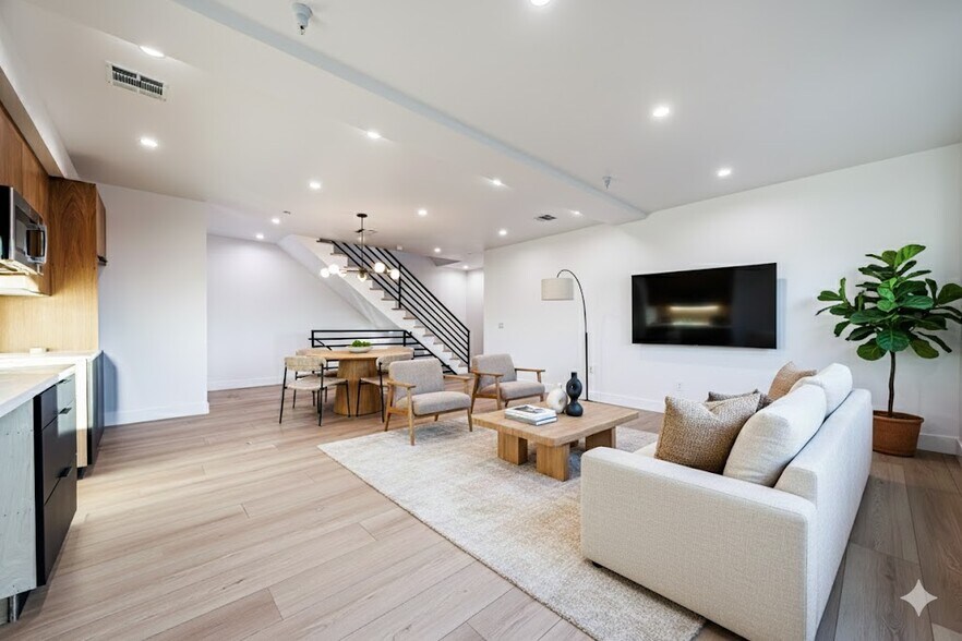 More Photos Of 1656 S Hayworth Ave, Los Angeles Multifamily For Sale