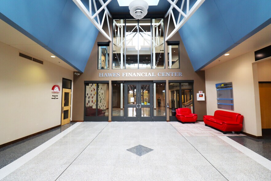 More Photos Of 400 International Way, Springfield Office For Lease