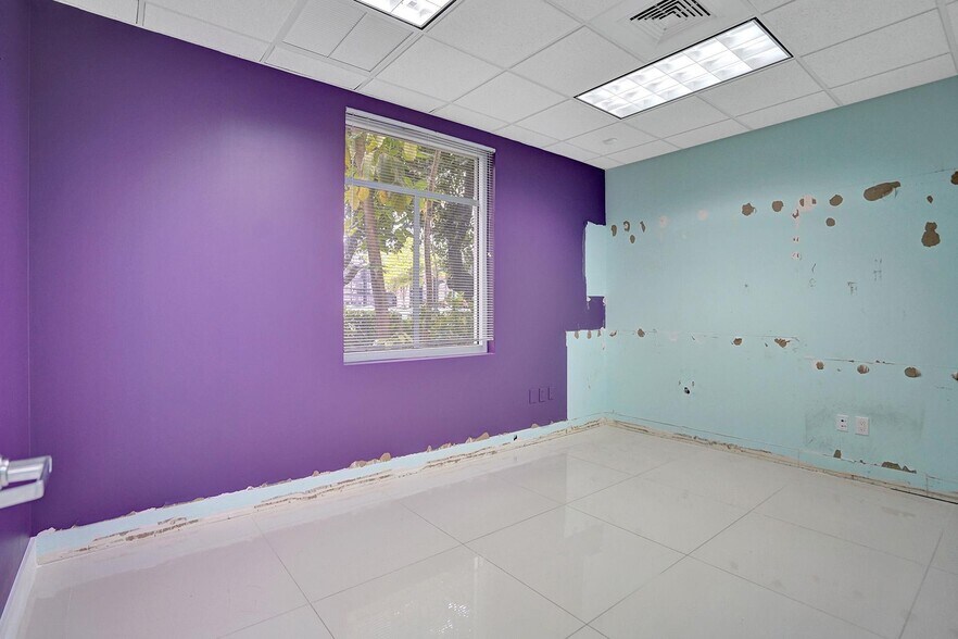 More Photos Of 15620 SW 29th St, Miramar Medical For Sale