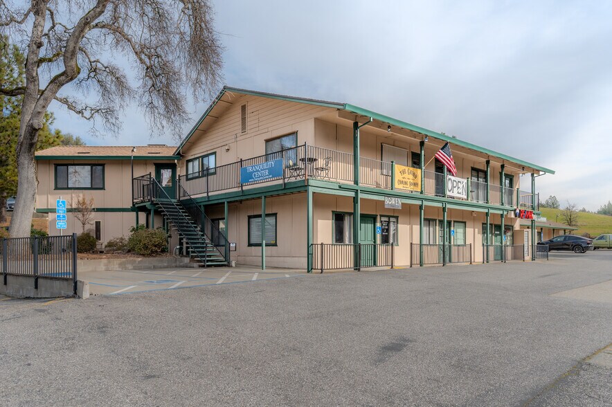 More Photos Of 10556-10612 Combie Rd, Auburn Medical For Sale