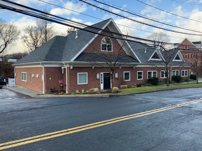 More Photos Of 45 W Red Oak Ln, West Harrison Swimming Pool For Sale