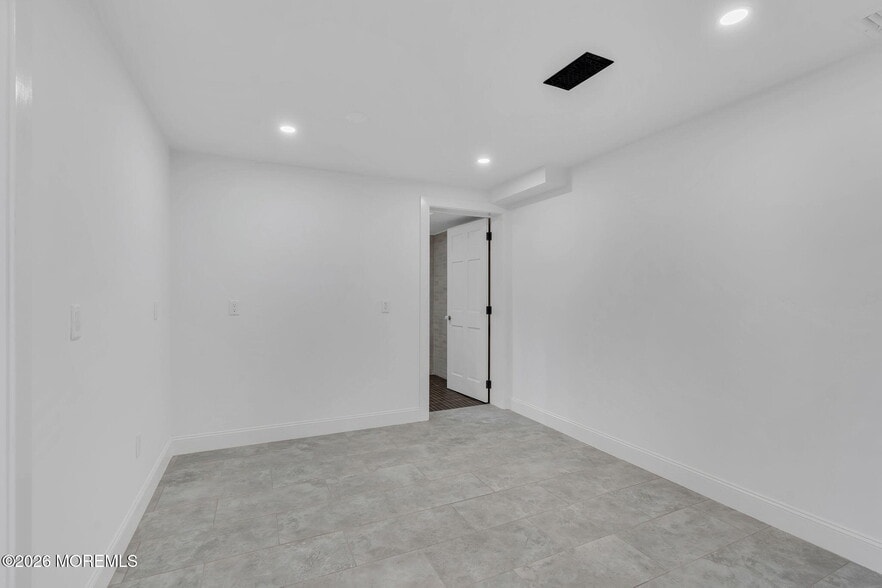 More Photos Of 49 E Passaic St, Rochelle Park Office For Lease