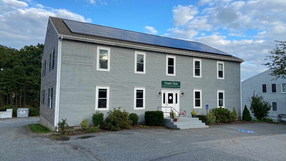 More Photos Of 114 State Rd, Sagamore Beach Warehouse For Lease