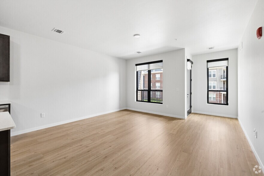 More Photos Of 582 Larsen Orchard Pky, Hobart Apartments For Lease