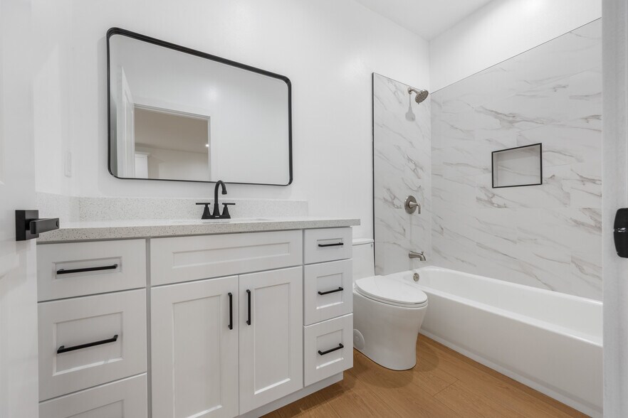 More Photos Of 8405 McKinley Ave, Los Angeles Multifamily For Sale