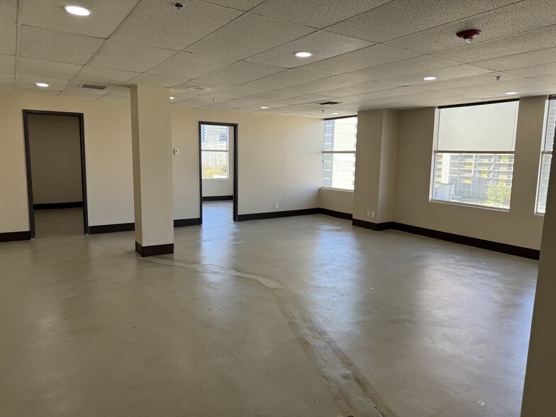 More Photos Of 316 W 2nd St, Los Angeles Loft Creative Space For Lease