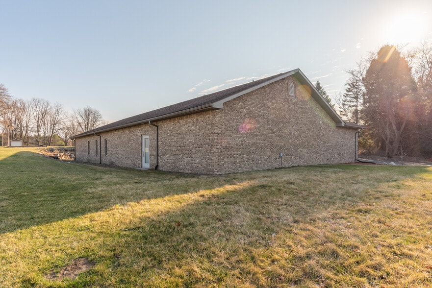 More Photos Of 15800 Graves Rd., Gregory Religious Facility For Sale