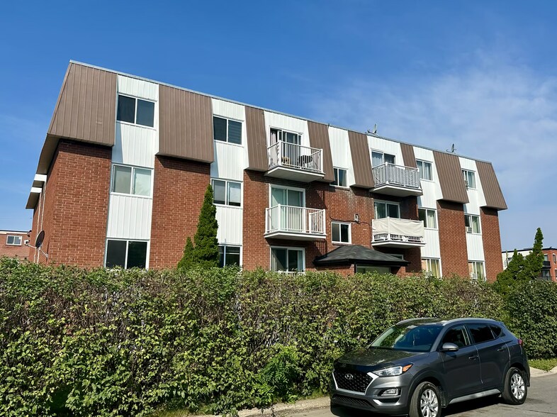More Photos Of 212 Tsse Turcotte, Longueuil Apartments For Sale