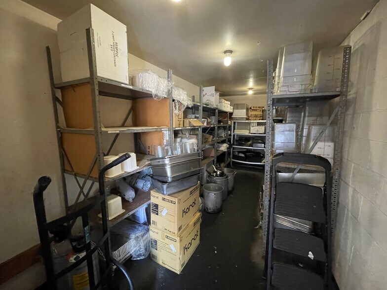 More Photos Of 1575 Calle Joaquin, San Luis Obispo Restaurant For Sale