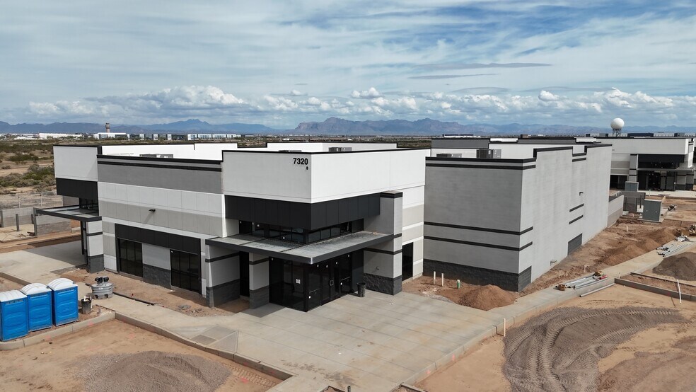More Photos Of 7320 E Pecos Rd, Mesa Warehouse For Sale