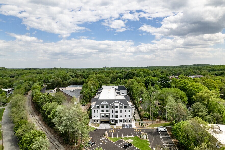 More Photos Of 8 Tice Rd, Franklin Lakes Apartments For Sale