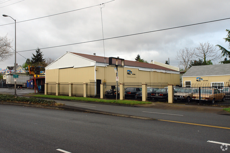 Primary Photo Of 6931 NE Martin Luther King Jr Blvd, Portland Auto Repair For Sale