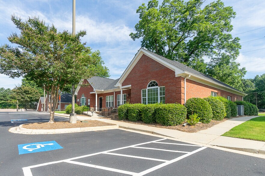 More Photos Of 3001 Monroe Hwy, Watkinsville Office For Lease
