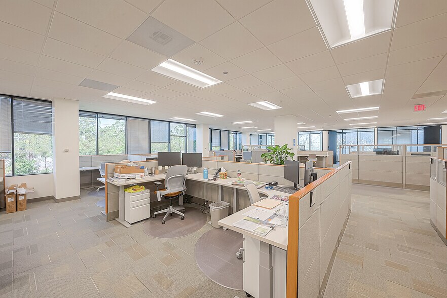 More Photos Of 6575 610 Loop S, Bellaire Office For Sale