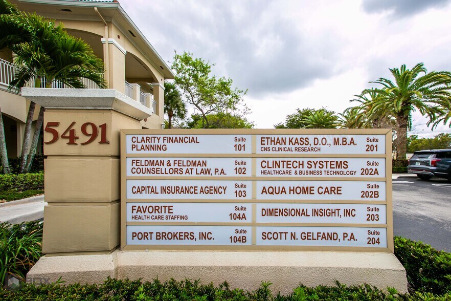 More Photos Of 5491 N University Dr, Coral Springs Office For Lease