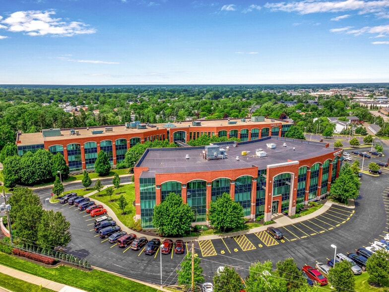 More Photos Of 6400 Sheridan Dr, Buffalo Unknown For Lease