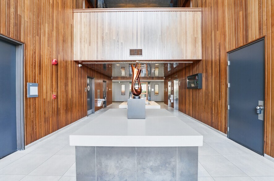 More Photos Of 2107 N Broadway, Santa Ana Loft Creative Space For Sale