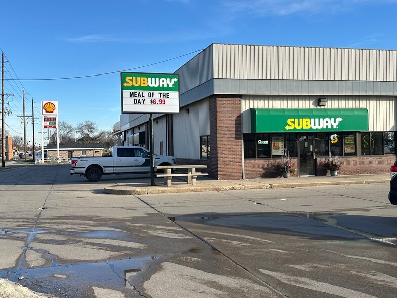 Primary Photo Of 201 1st St, Sergeant Bluff Office For Sale