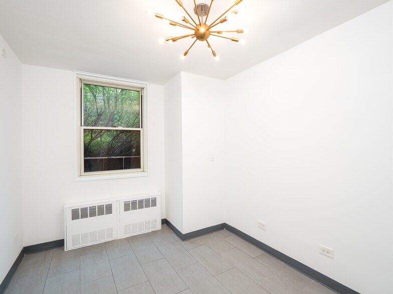 More Photos Of 185 E 85th St, New York Apartments For Lease