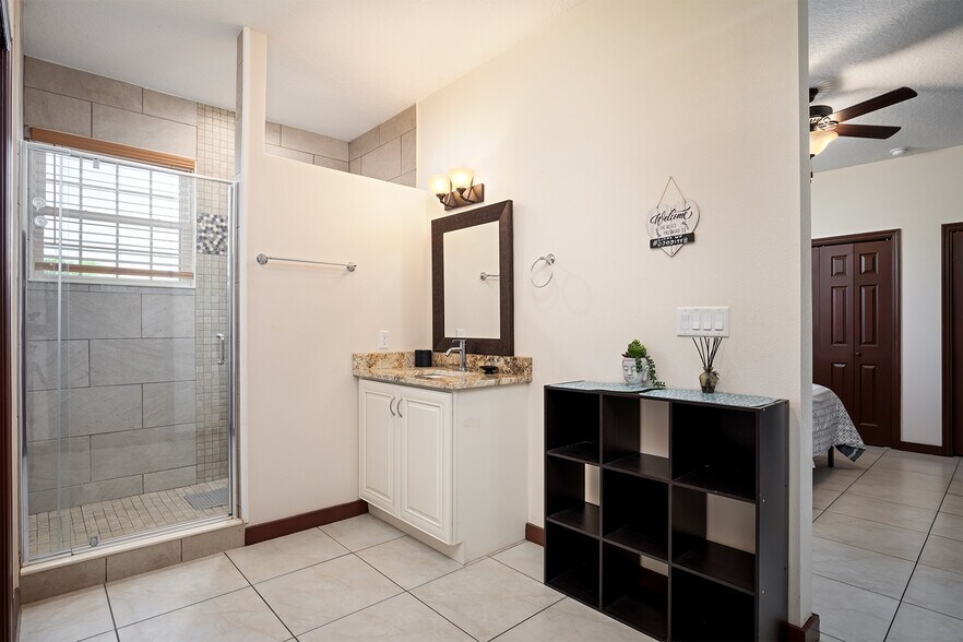 More Photos Of 3211 Lakeshore Blvd, Saint Cloud Specialty For Sale