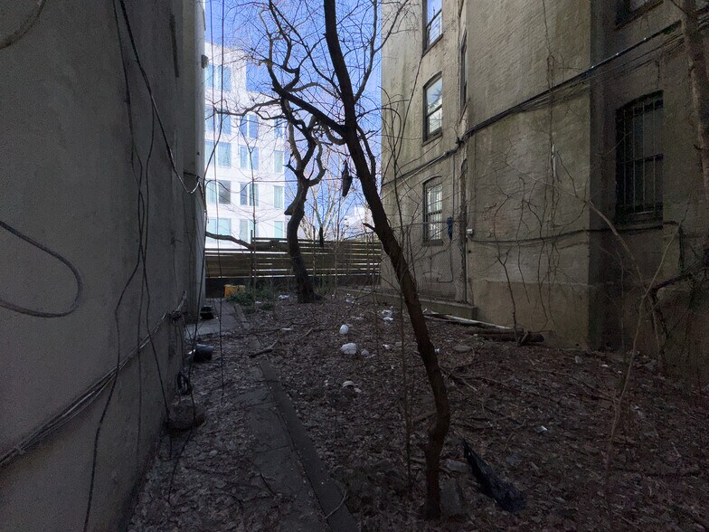 More Photos Of 950-952 Bergen St, Brooklyn Apartments For Sale
