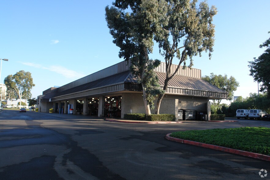 More Photos Of 4575 La Jolla Village Dr, San Diego General Retail For Sale