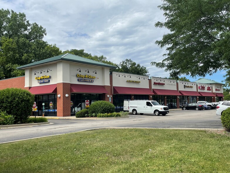 Primary Photo Of 317-351 E Dundee Rd, Palatine General Retail For Lease