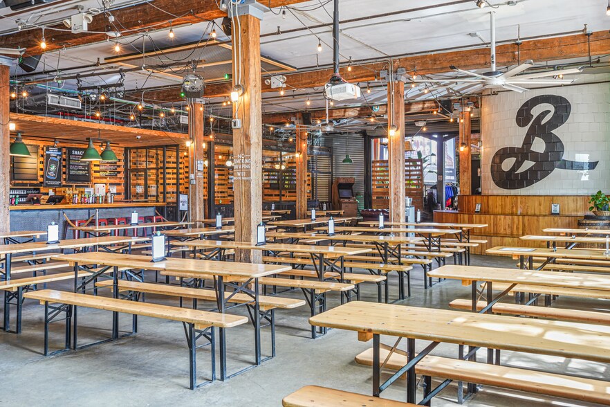 More Photos Of 79 N 11th St, Brooklyn Warehouse For Lease